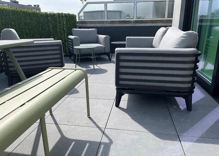 Appartement Penthouse Voor 2 Met 2 Ruime Terrassen Op 6 Min Wandelen Het Oostende